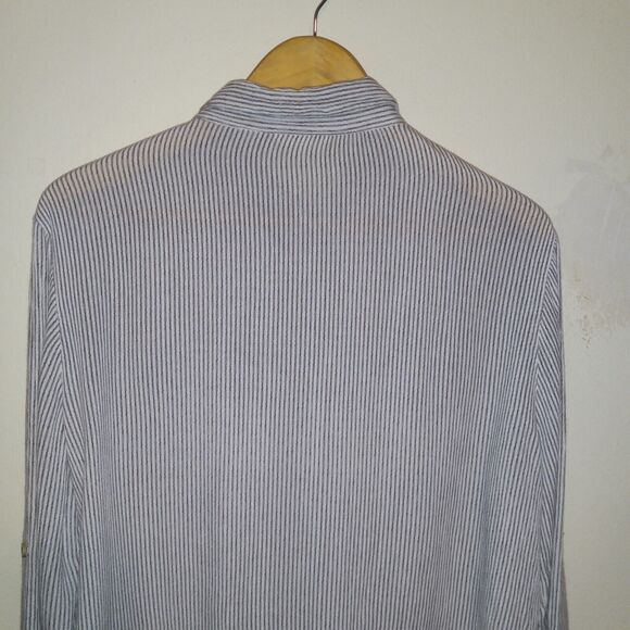 Sim & Sam Pinstripe Button Up Blouse-Large-Hidden Placket-Roll Tab Sleeve-Pocket - Picture 5 of 8